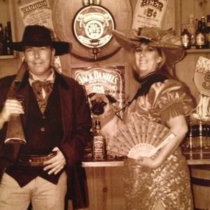 Meet your Posher, Mel